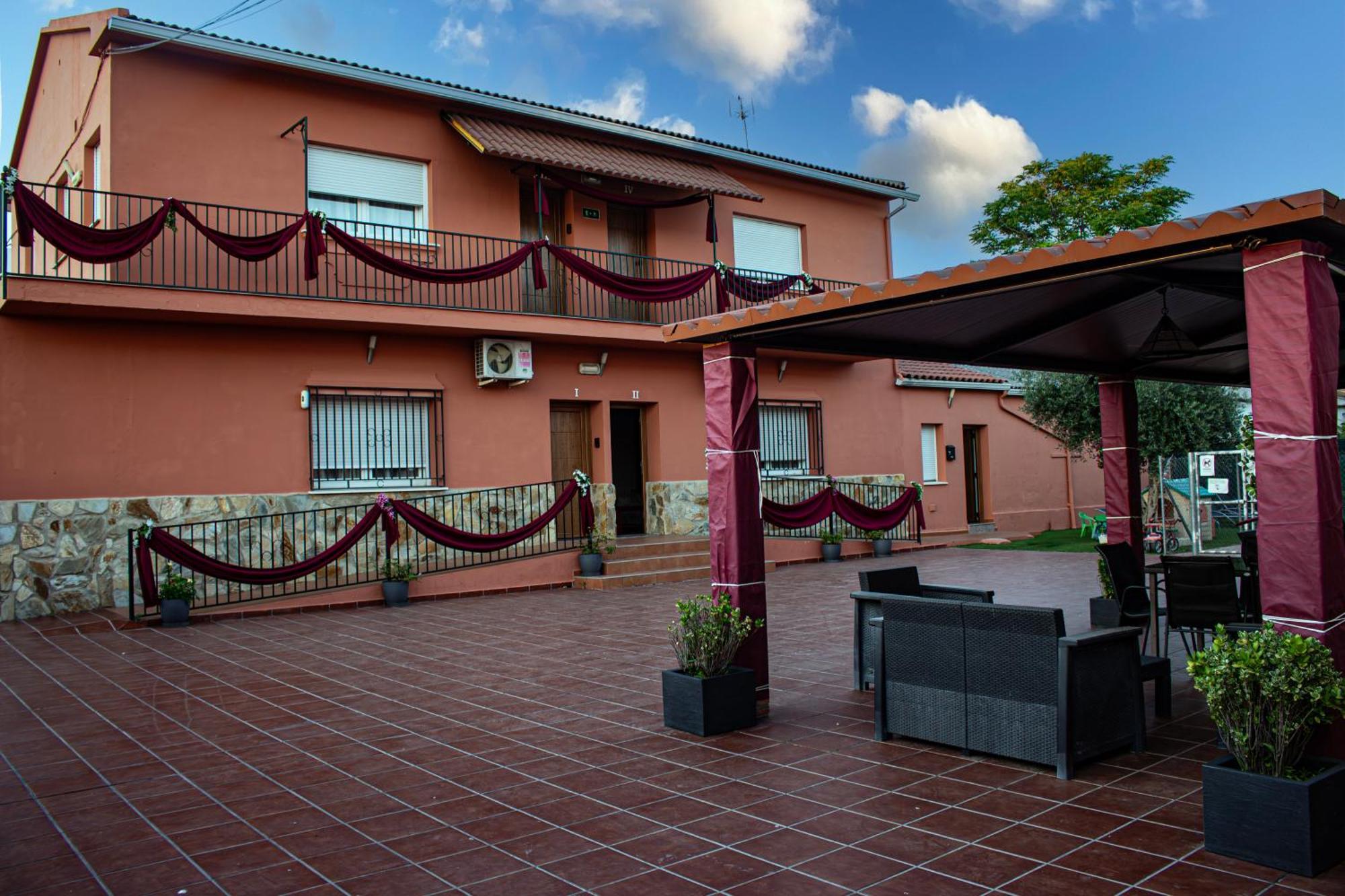 Apartamentos Turísticos Domus Aquae Mérida Exterior foto